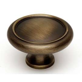 Knob Traditional in Antique English Matte