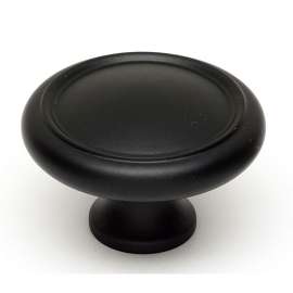 Knob Traditional in Matte Black