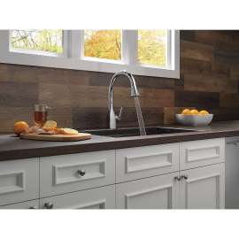 Single Handle Pull-Down Kitchen Faucet with ShieldSpray in Chrome Finish