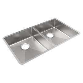 Crosstown 18 Gauge Stainless Steel 31-1/2" X 18-1/2" X 5-1/2" Double Bowl Undermount Sink, ECTRUAD311755