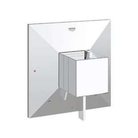 19786000 Allure Brilliant Dual Function Pressure Balance Valve Trim with Control Module in Chrome